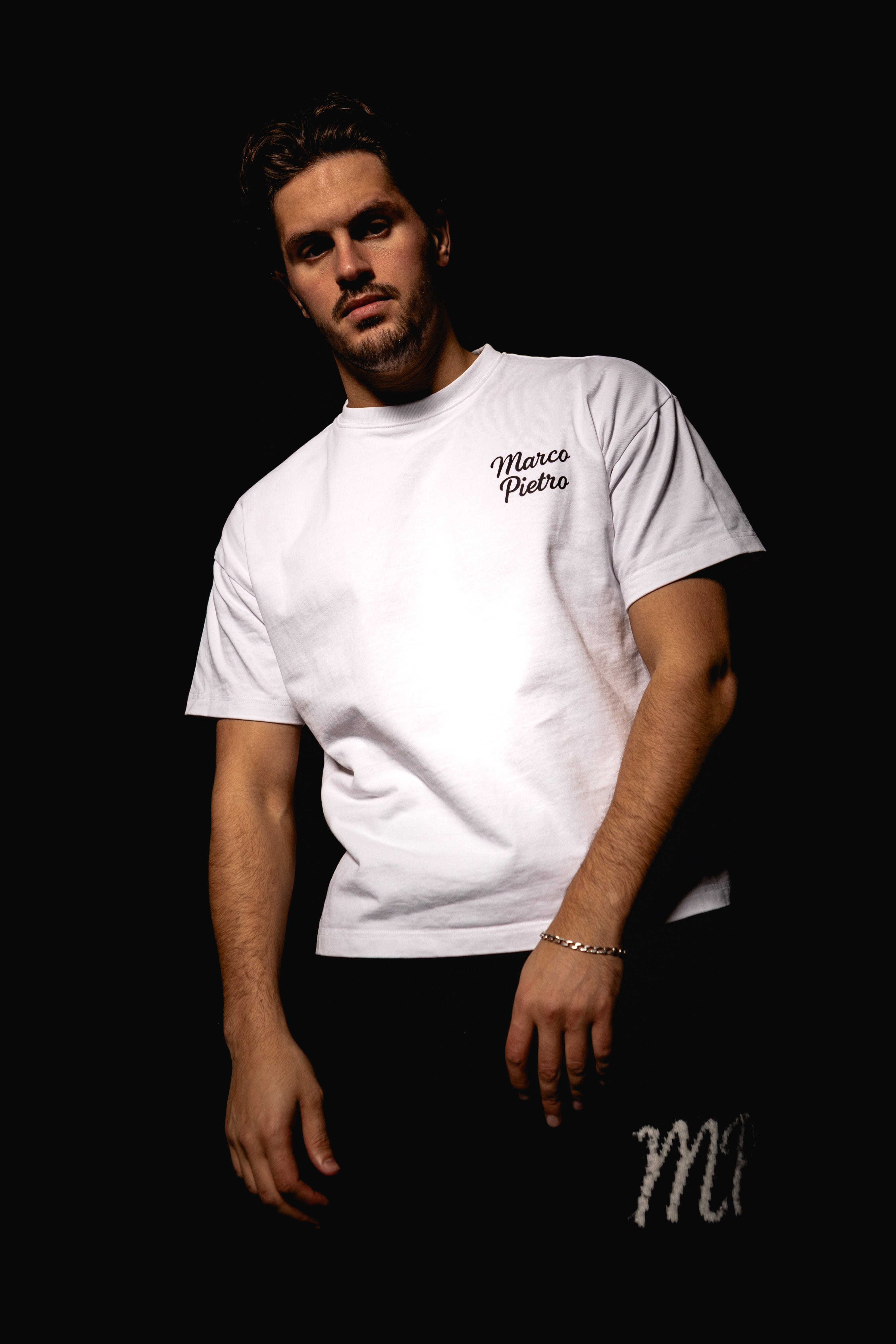 White mens oversized original logo T-shirt